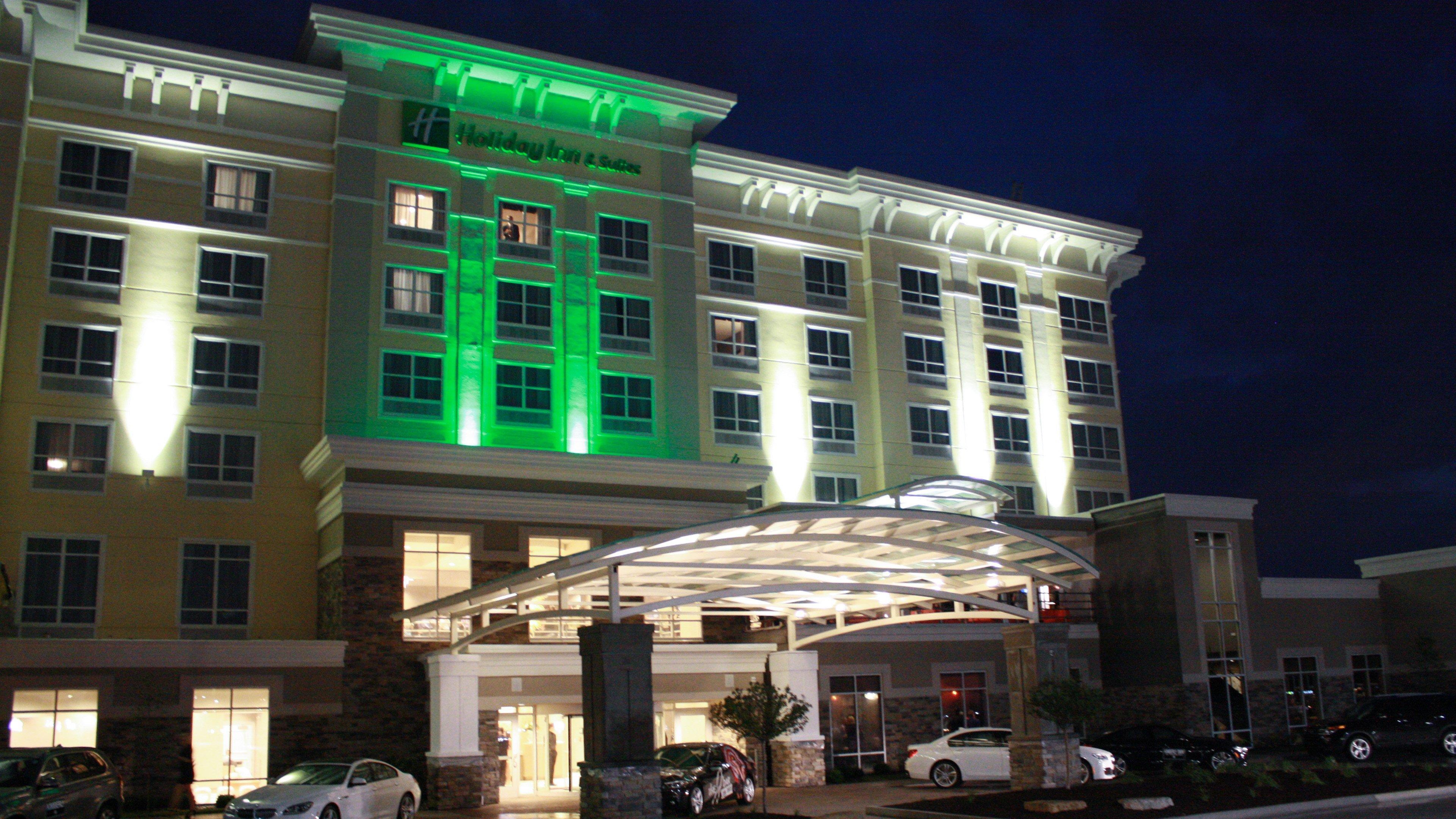 Holiday Inn Hotel & Suites Davenport By Ihg Exterior photo