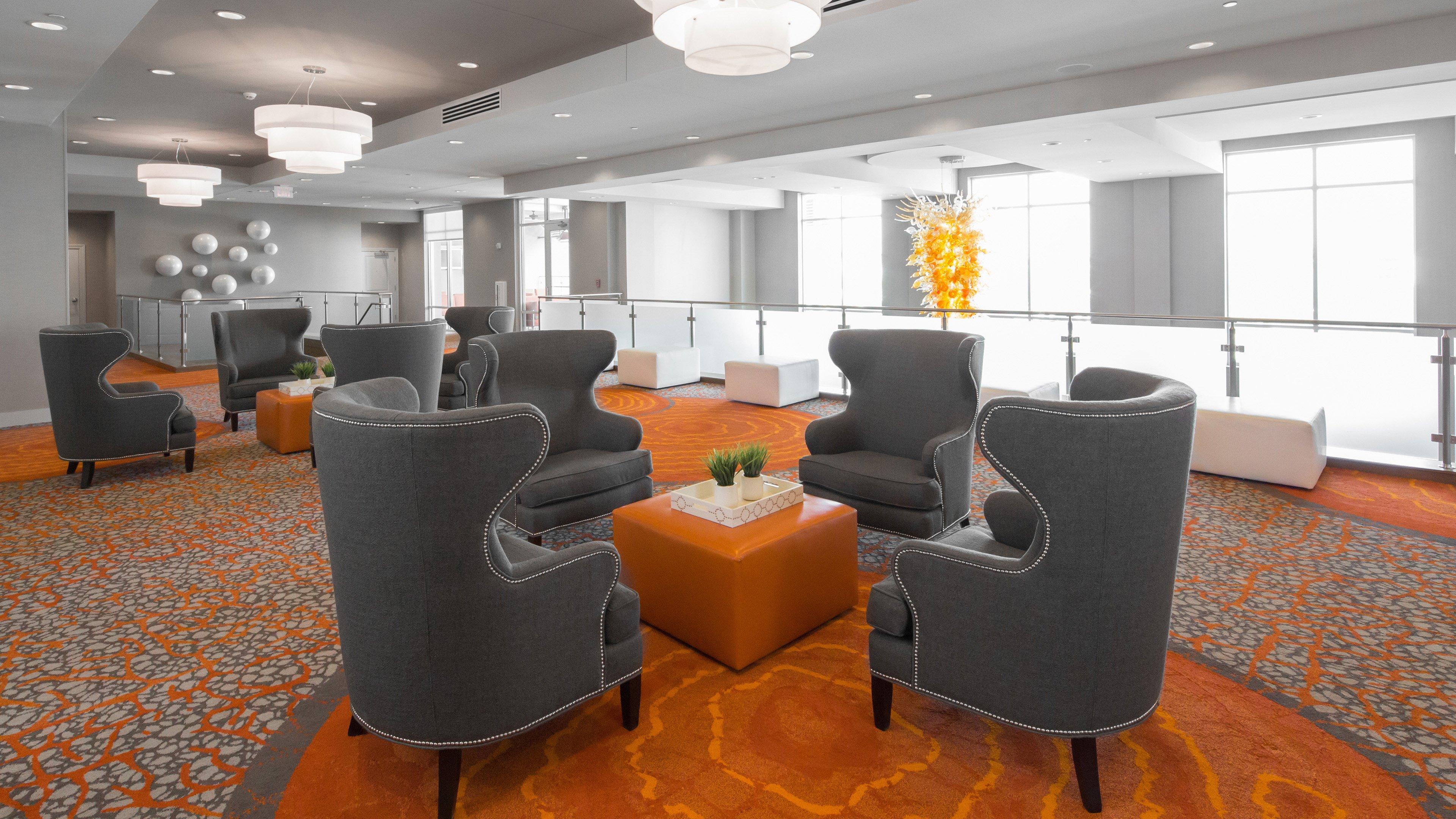 Holiday Inn Hotel & Suites Davenport By Ihg Exterior photo