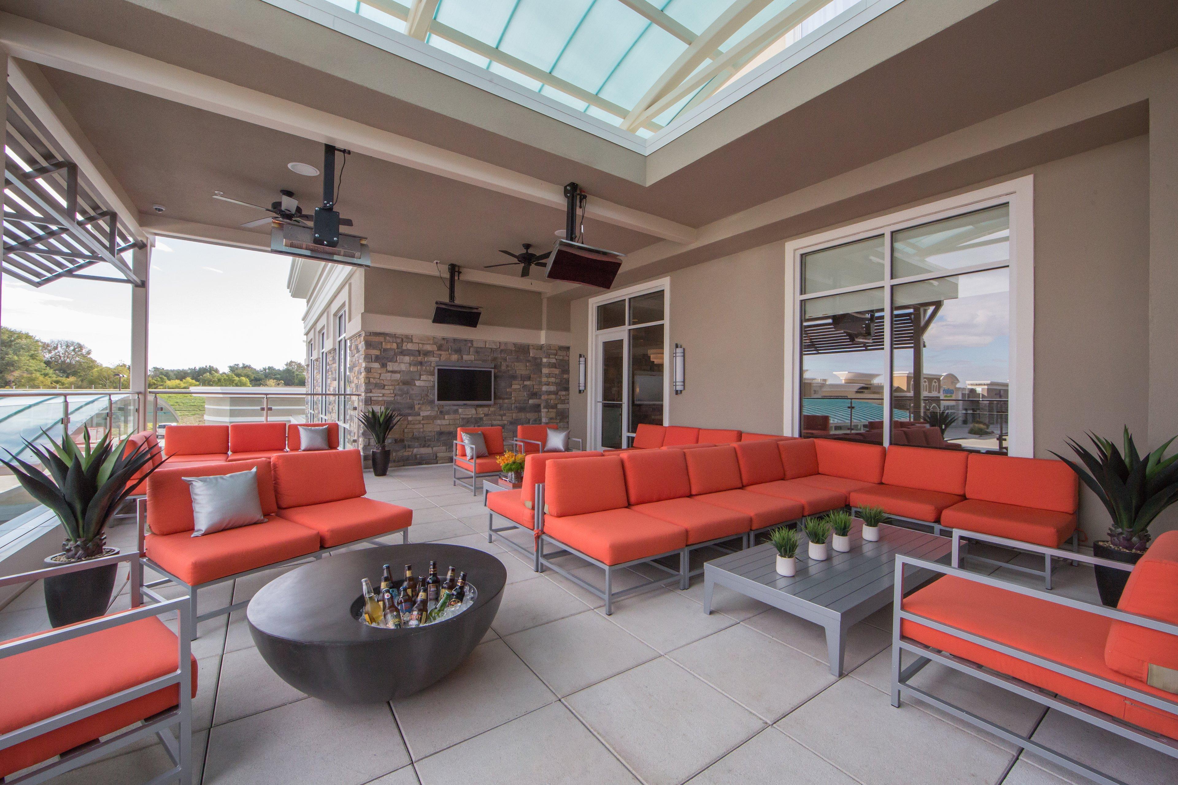 Holiday Inn Hotel & Suites Davenport By Ihg Exterior photo