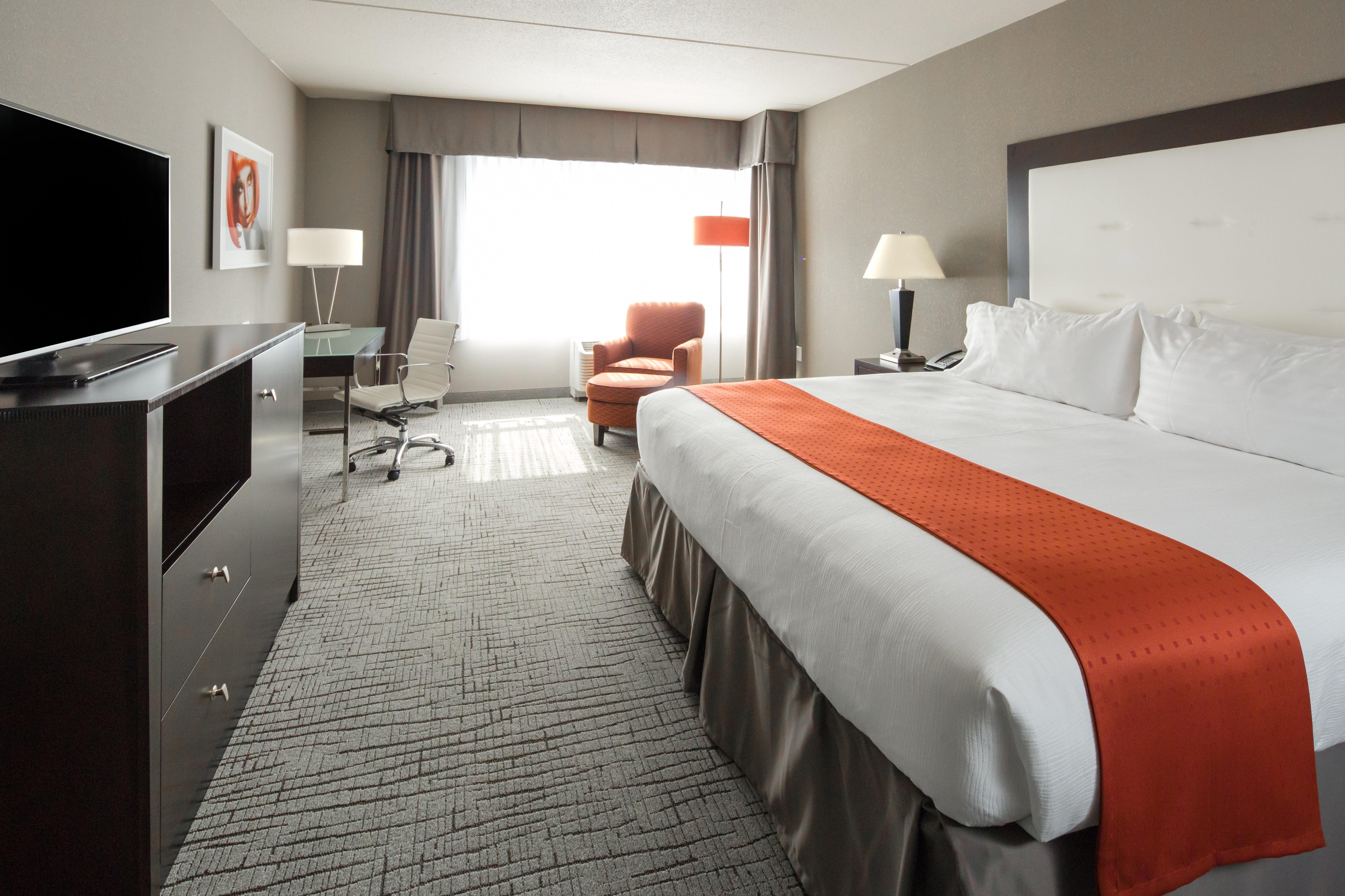 Holiday Inn Hotel & Suites Davenport By Ihg Exterior photo